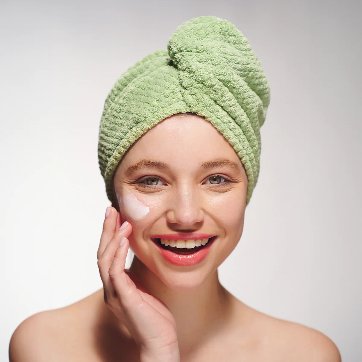 HAIR TOWEL - Image 4